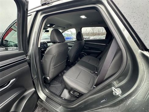 Used 2022 Hyundai Tucson SEL image 18