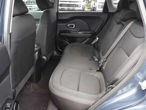 Used 2015 Kia Soul + w/ Audio Package FWD image 22