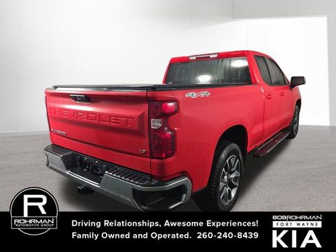 Used 2024 Chevrolet Silverado 1500 LT image 6