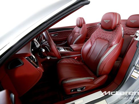 Used 2022 Bentley Continental GT Speed image 12