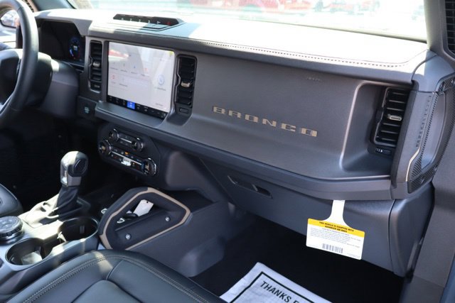 Used 2025 Ford Bronco Badlands w/ Sasquatch Package AWD/4WD image 50