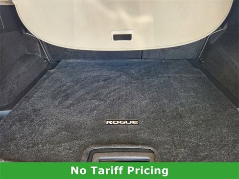 Certified 2024 Nissan Rogue SV w/ SV Premium Package image 30
