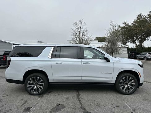 New 2026 Chevrolet Suburban High Country RWD image 7