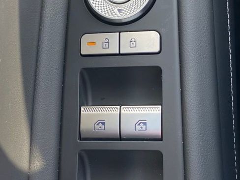 Certified 2026 Genesis GV80 2.5T Advanced AWD/4WD image 17