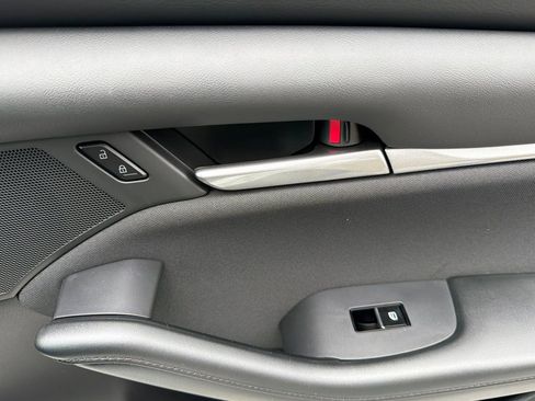 New 2026 MAZDA MAZDA3 s FWD image 19