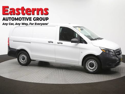 Used 2022 Mercedes-Benz Metris image 43