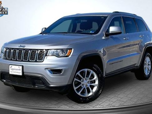 Used 2021 Jeep Grand Cherokee Laredo w/ Security & Convenience Group AWD/4WD image 1