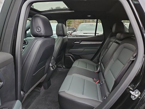 New 2026 GMC Terrain AT4 w/ Technology Package II AWD/4WD image 6