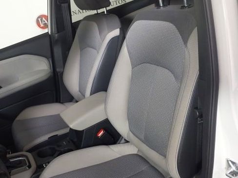 Certified 2025 Subaru Forester Premium AWD/4WD image 13