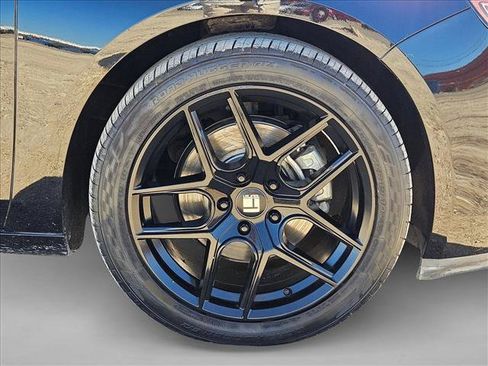 Used 2019 Chevrolet Impala Premier FWD image 22