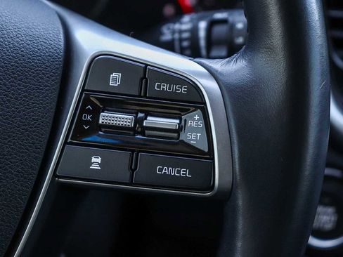 Used 2019 Kia Sorento EX image 21