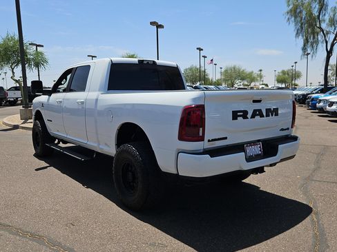Used 2025 RAM 2500 Laramie w/ Night Edition AWD/4WD image 8