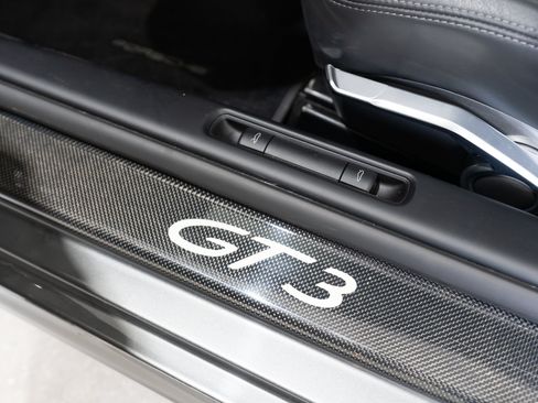 Used 2011 Porsche 911 GT3 RWD image 53