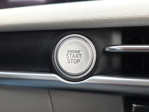 New 2026 Hyundai Tucson Limited image 15