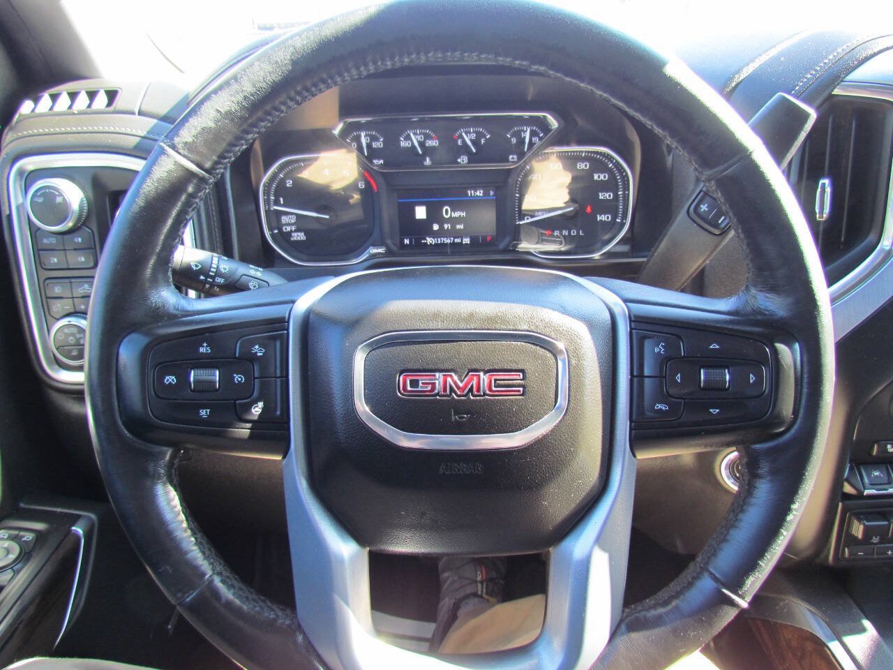 Used 2019 GMC Sierra 1500 SLT w/ SLT Premium Plus Package AWD/4WD image 21