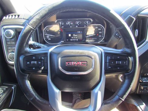 Used 2019 GMC Sierra 1500 SLT w/ SLT Premium Plus Package AWD/4WD image 21