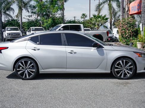 Used 2020 Nissan Altima 2.5 SR image 10