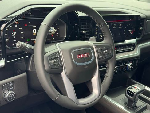 New 2026 GMC Sierra 1500 SLT w/ SLT Premium Plus Package image 15