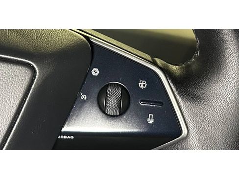 Used 2024 Tesla Cybertruck AWD Crew Cab image 27