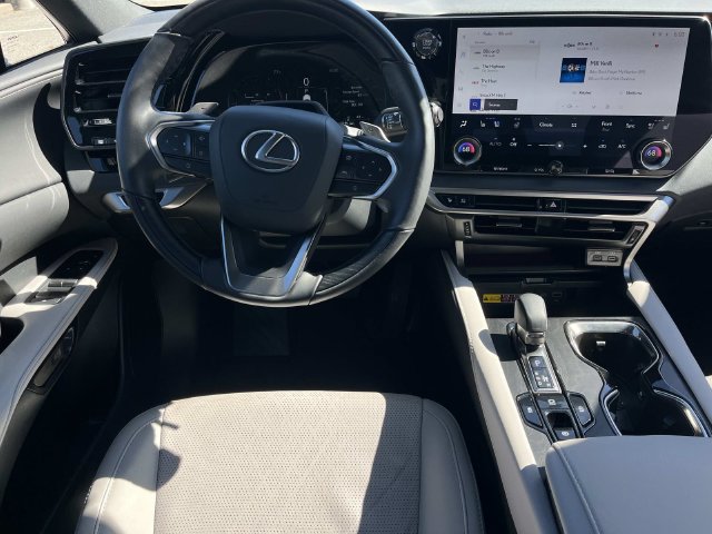 Used 2025 Lexus RX 350 Premium Plus w/ Convenience Package FWD image 13