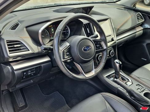 Used 2019 Subaru Crosstrek 2.0i Limited w/ Moonroof Package w/Navigation AWD/4WD image 10