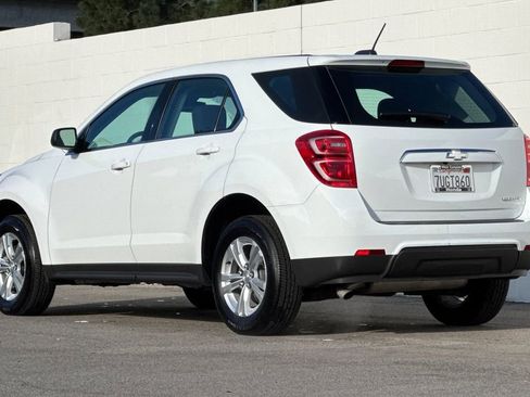Used 2016 Chevrolet Equinox LS image 3