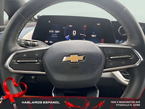 Used 2025 Chevrolet Equinox EV LT image 19