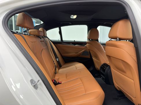 Used 2021 BMW 540i xDrive 540i xDrive Sedan w/ Premium Package image 31