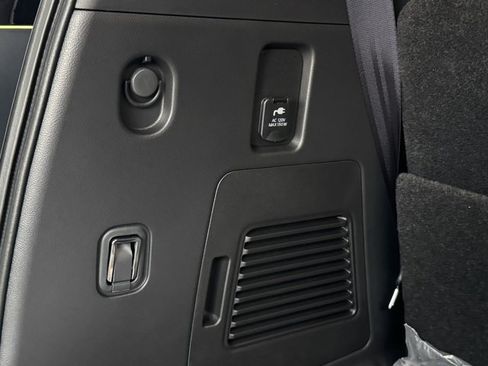 New 2026 Nissan Armada Platinum AWD/4WD image 24
