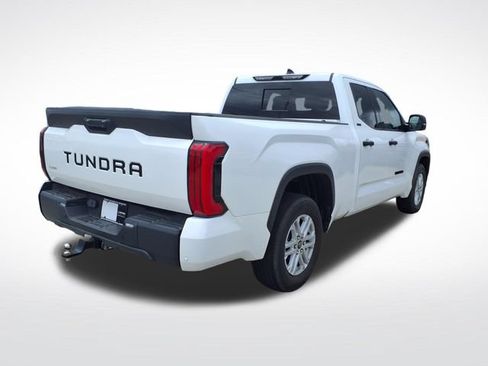 Used 2022 Toyota Tundra SR5 w/ SR5 Convenience Package RWD image 18