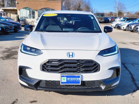 Used 2023 Honda HR-V Sport image 8