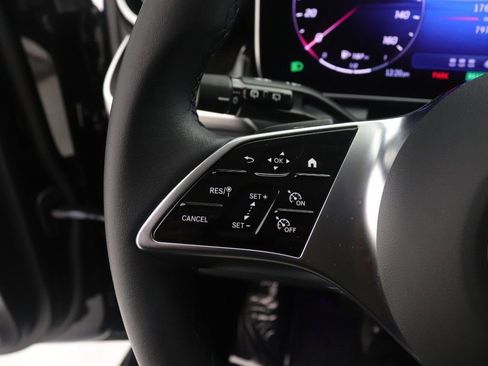 Certified 2025 Mercedes-Benz GLC 350e 4MATIC image 13