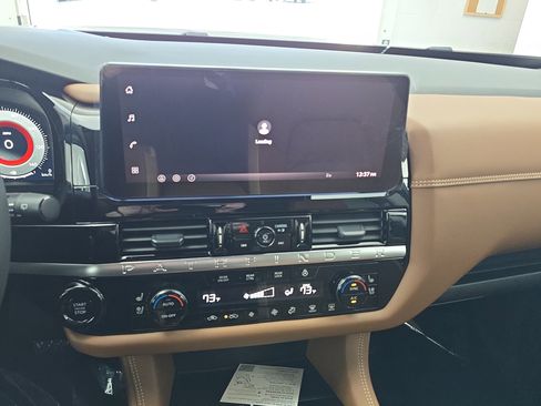 New 2026 Nissan Pathfinder Platinum image 21