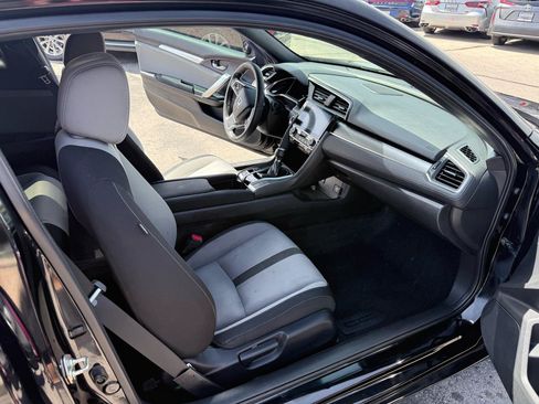 Used 2017 Honda Civic EX-T image 11