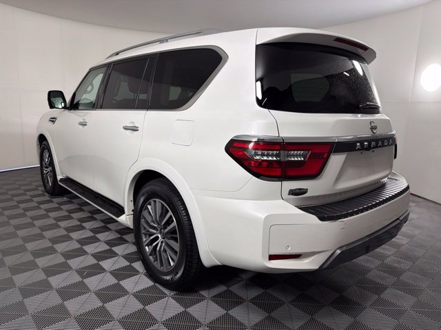 Used 2024 Nissan Armada SL w/ Captain's Chairs Package AWD/4WD image 40