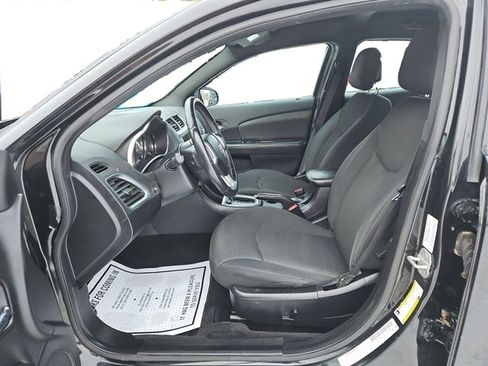 Used 2013 Dodge Avenger SXT w/ Rallye Appearance Group image 10