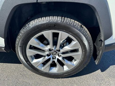 Used 2022 Toyota RAV4 Limited w/ Limited Grade Weather Package image 7