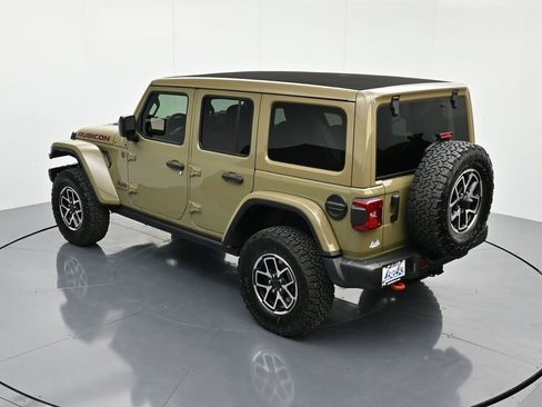 New 2026 Jeep Wrangler Unlimited Rubicon w/ Steel Bumper Group AWD/4WD image 17