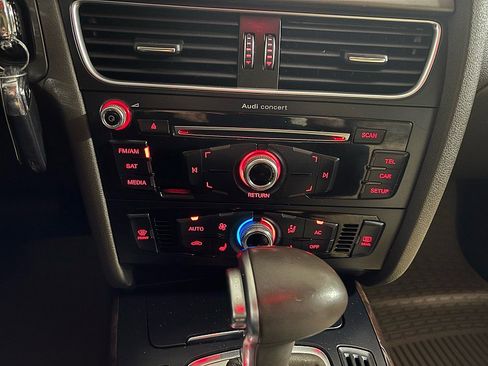 Used 2014 Audi A4 Premium w/ Lighting Package image 24