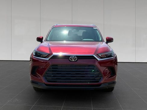 New 2026 Toyota Grand Highlander AWD image 8