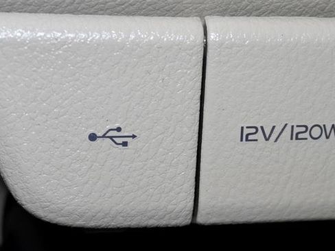 Used 2024 Toyota Camry LE image 23