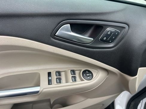 Used 2015 Ford Escape Titanium AWD/4WD image 10