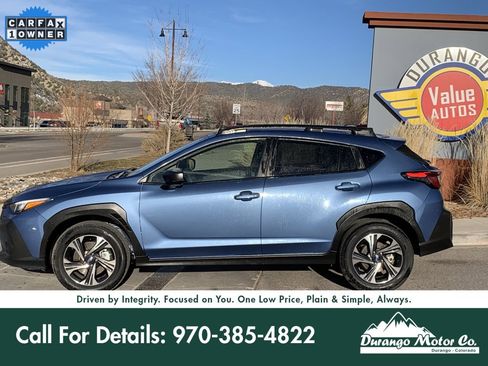Used 2024 Subaru Crosstrek 2.0i Premium image 3