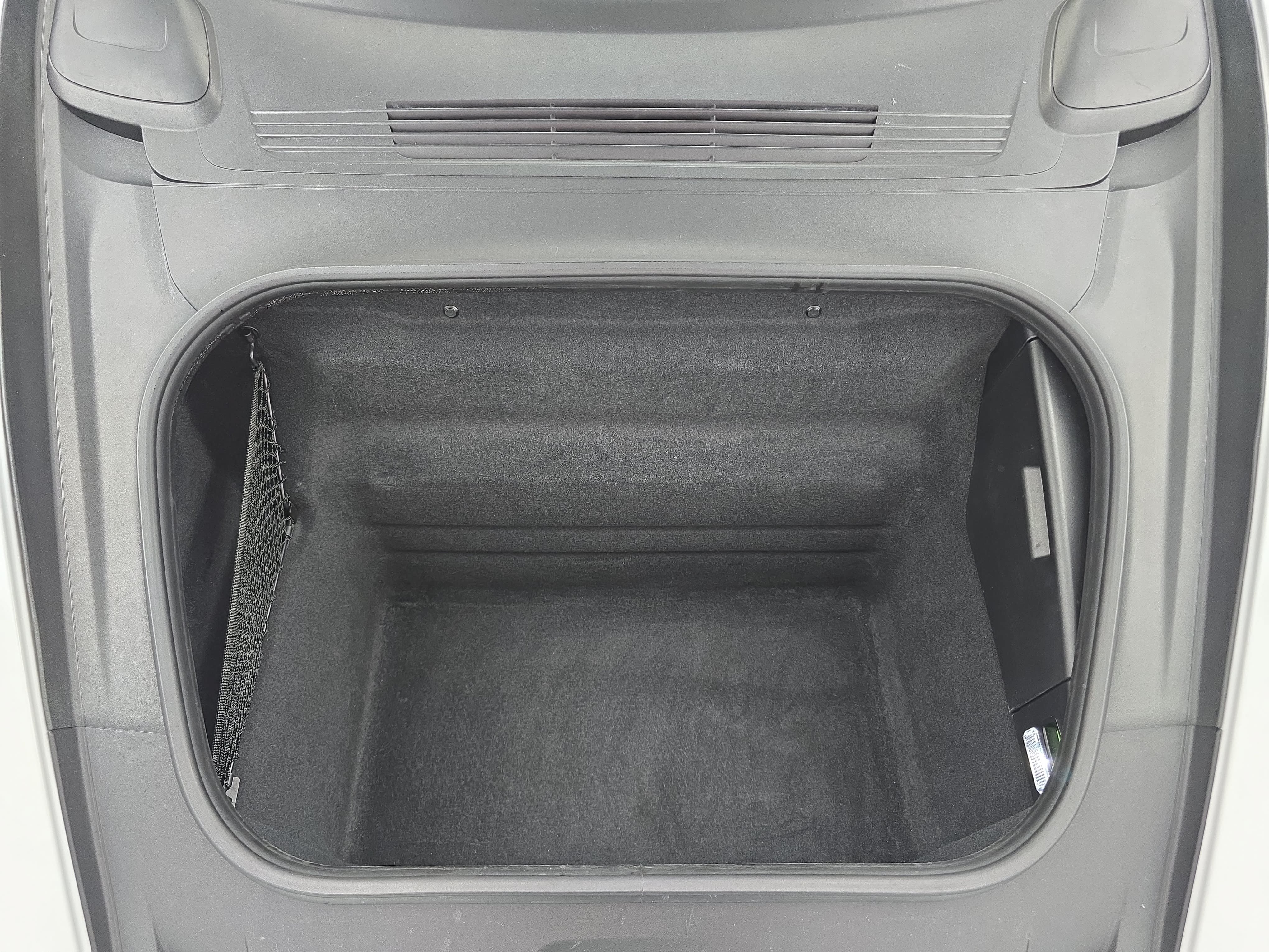 Certified 2023 Porsche 911 Carrera T RWD image 31