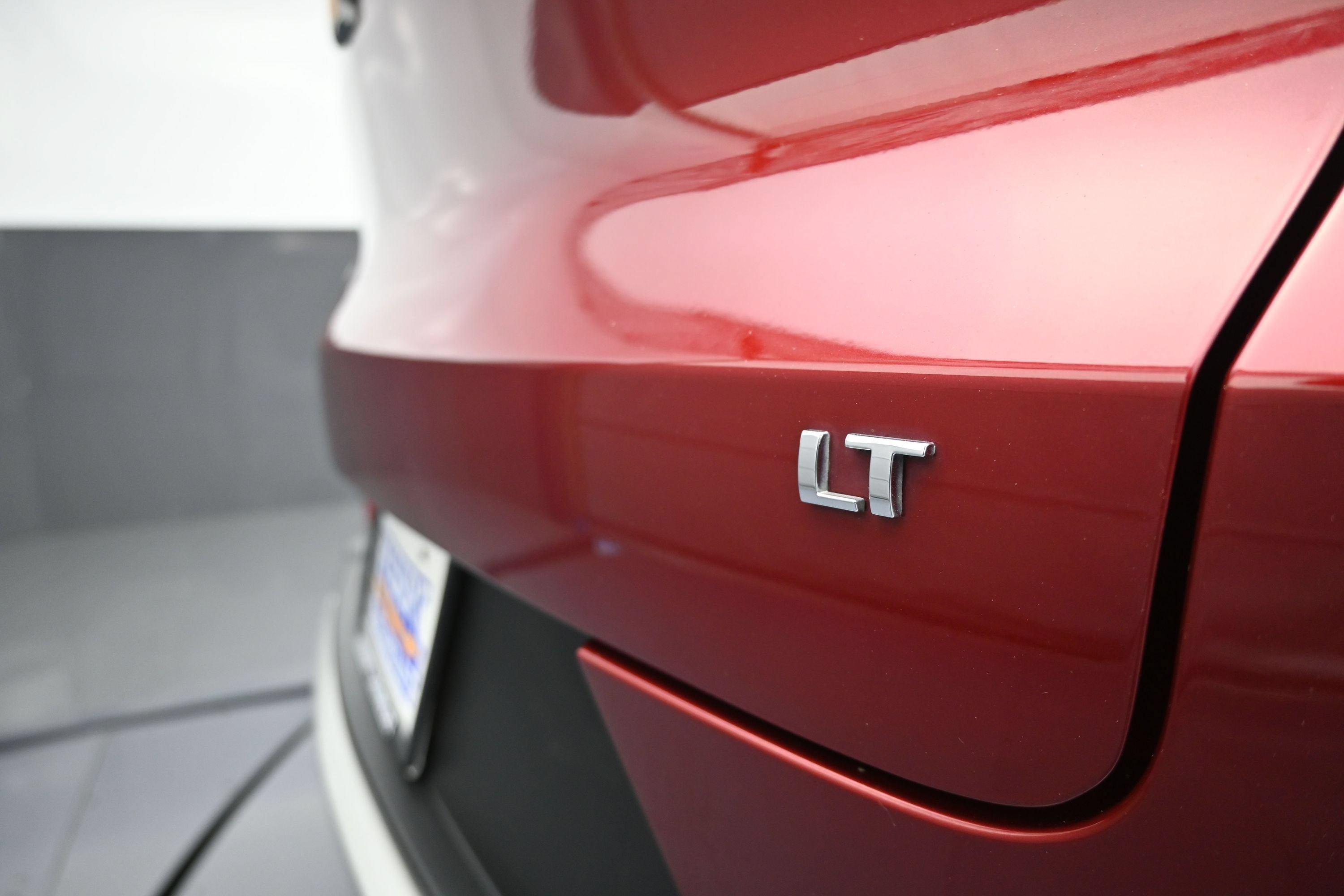 Used 2023 Chevrolet TrailBlazer LT FWD image 35