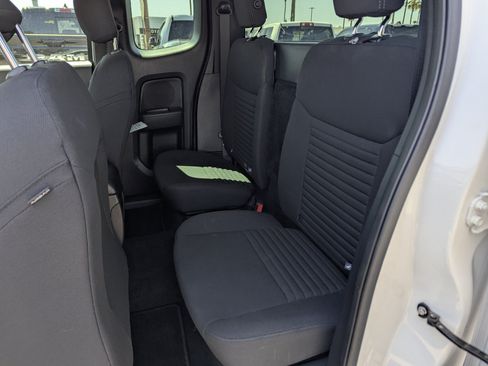 Used 2020 Ford Ranger XL w/ Equipment Group 101A Mid RWD image 9