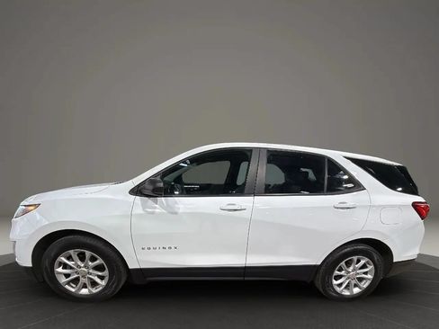 Used 2020 Chevrolet Equinox LS FWD image 8
