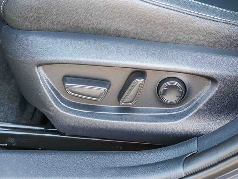 Certified 2025 Toyota Camry SE FWD image 27