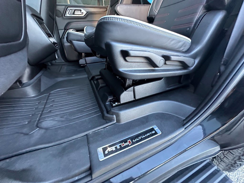 Used 2026 GMC Yukon AT4 Ultimate AWD/4WD image 38