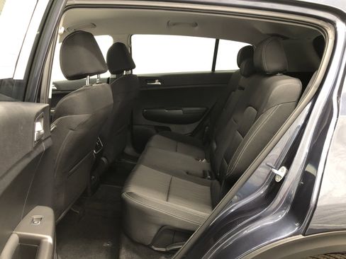 Used 2019 Kia Sportage LX image 10